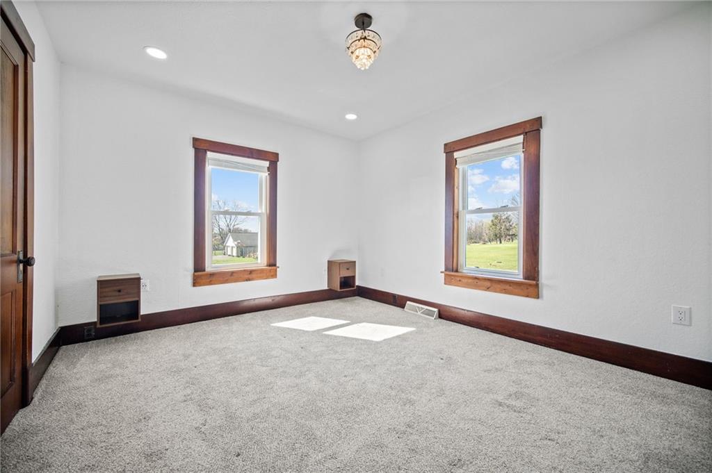 685 Herman Road Butler, PA 16002 - Photo 29 of 43 an empty room with windows