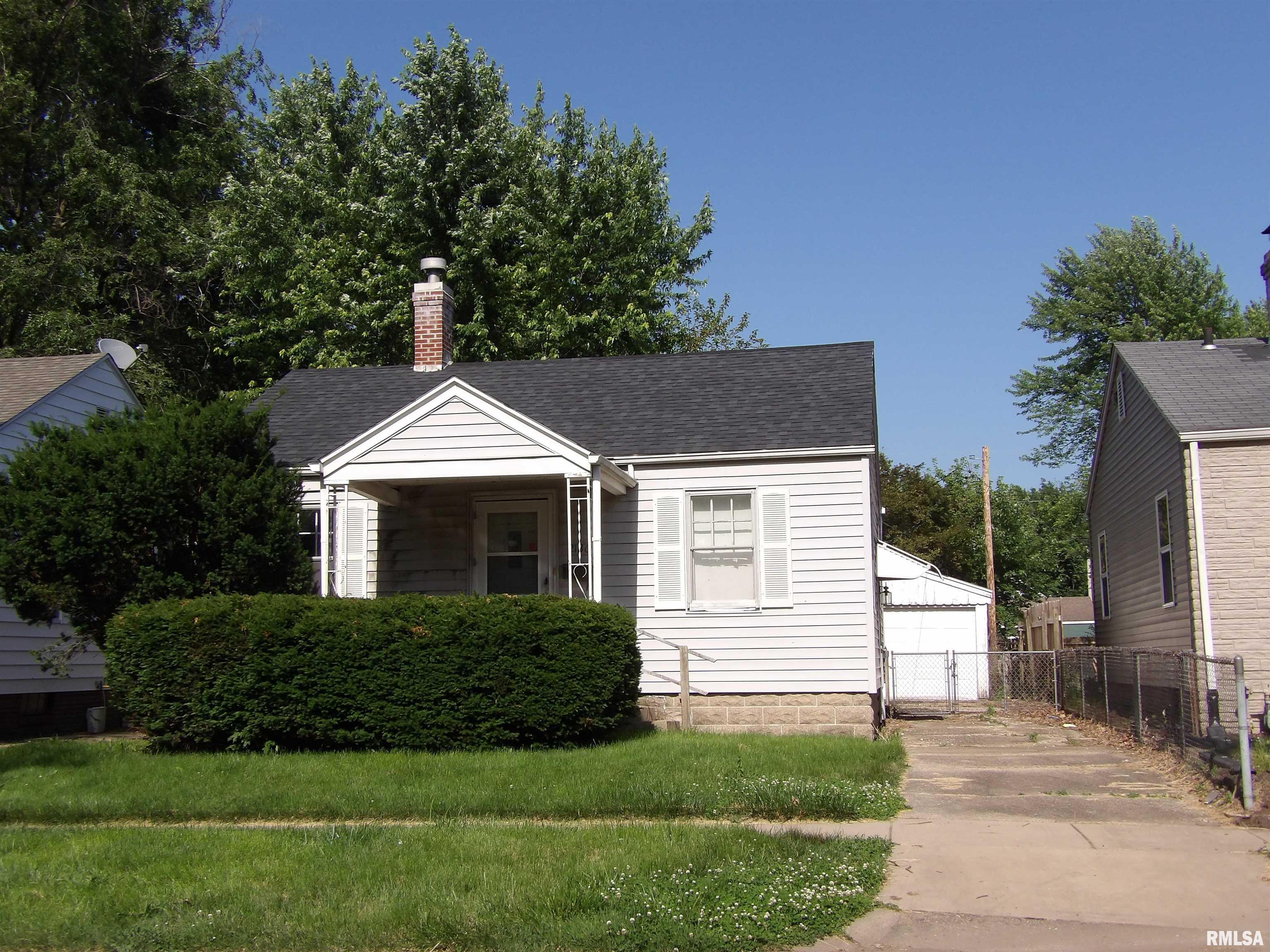 2136 South 13th Street Springfield, IL 62703 - Photo 1 of 1