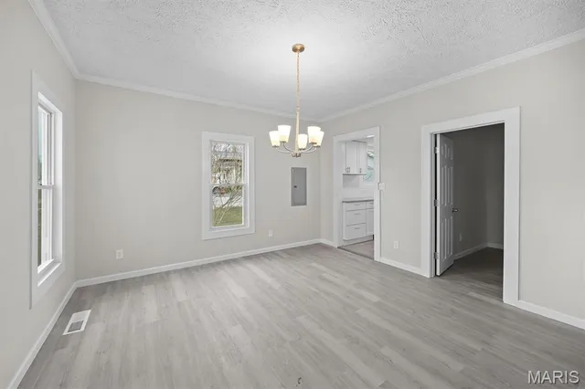 $83,000 | 140 West Pershing Avenue, Kampsville, IL 62053