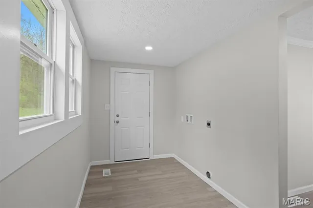 $83,000 | 140 West Pershing Avenue, Kampsville, IL 62053