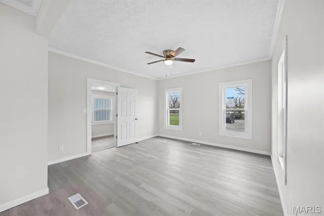 $83,000 | 140 West Pershing Avenue, Kampsville, IL 62053