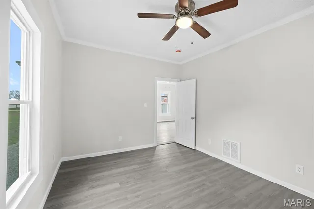 $83,000 | 140 West Pershing Avenue, Kampsville, IL 62053