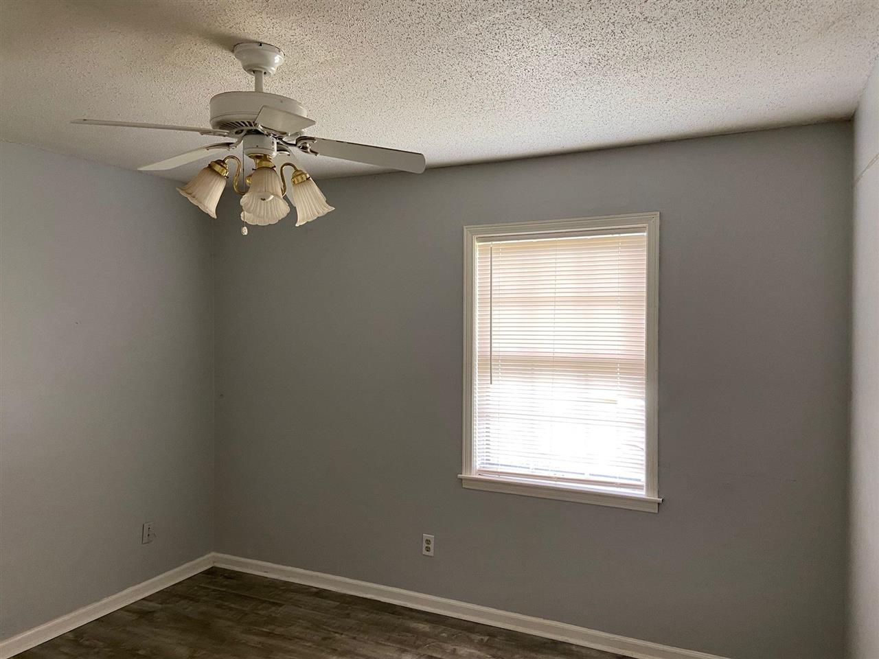 3675 Ridgemont Road Memphis, TN 38128 - Photo 15 of 25