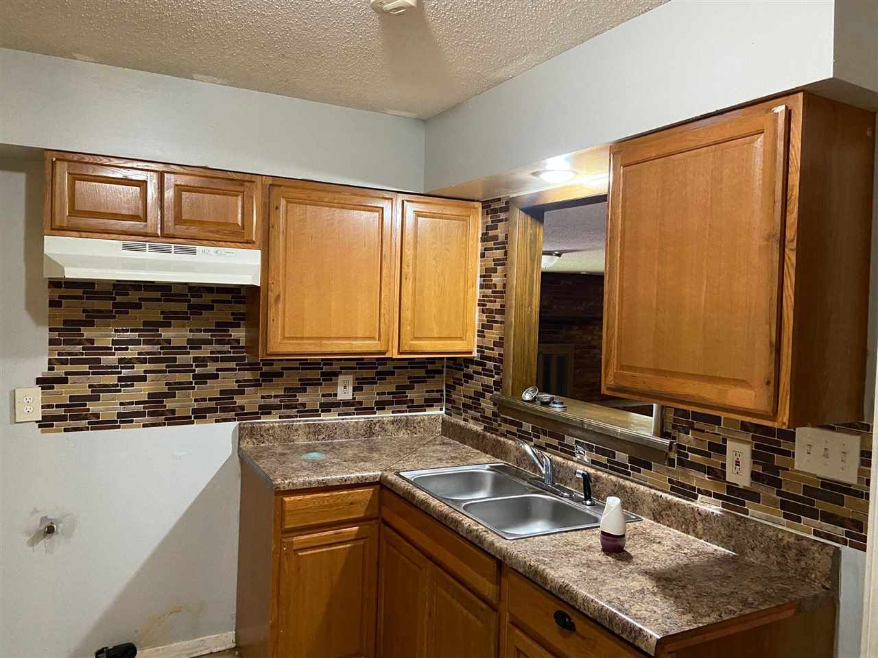 3675 Ridgemont Road Memphis, TN 38128 - Photo 4 of 25