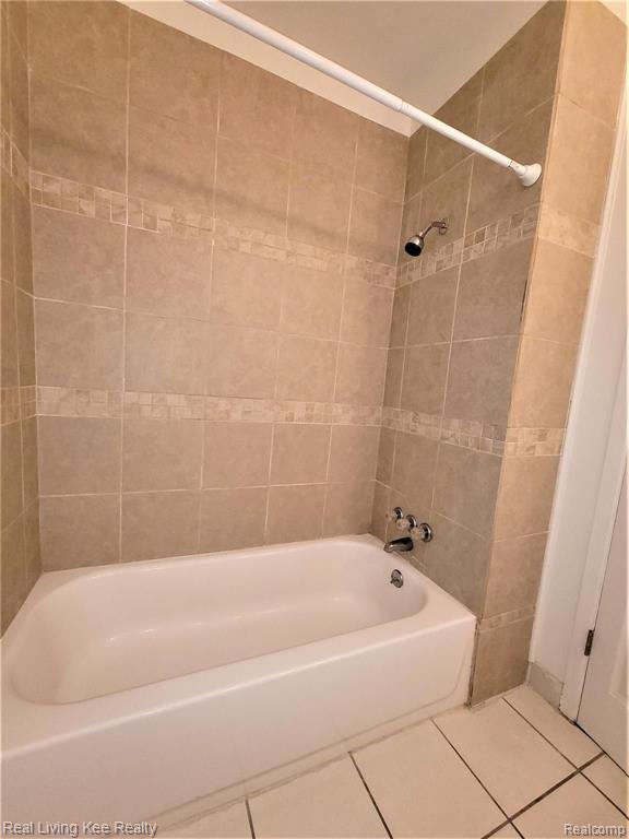 749 West Maple Road Clawson, MI 48017 - Photo 7 of 13