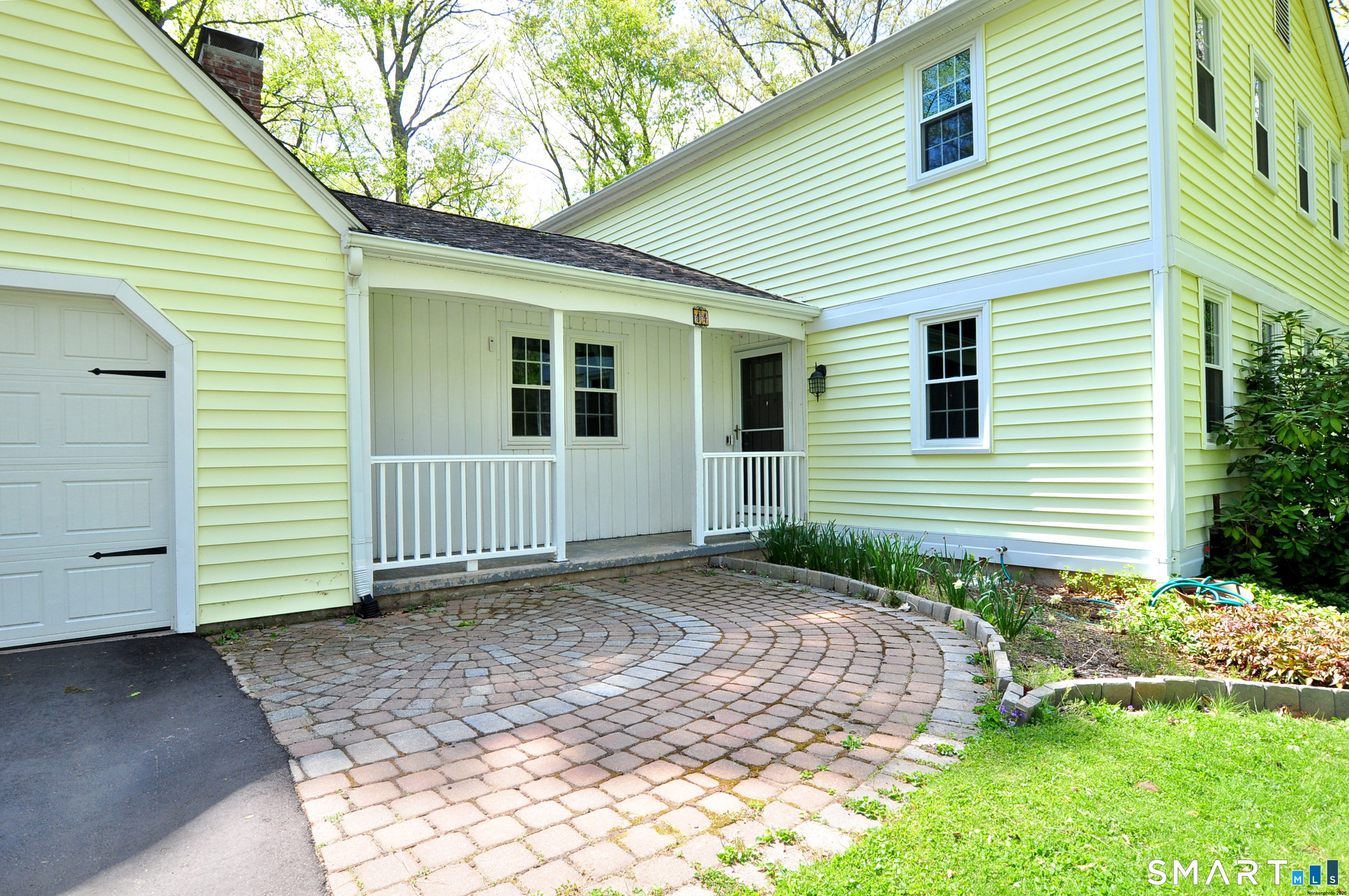 11 Roundhill Road Granby, CT 06035 - Photo 2 of 39
