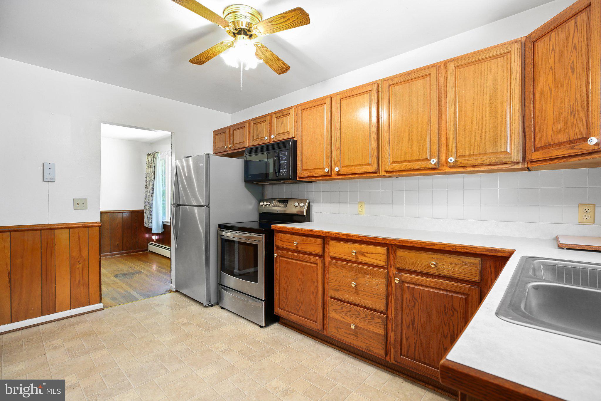 326 Richards Ferry Road Fredericksburg, VA 22406 - Photo 9 of 53 Gallery Image 9