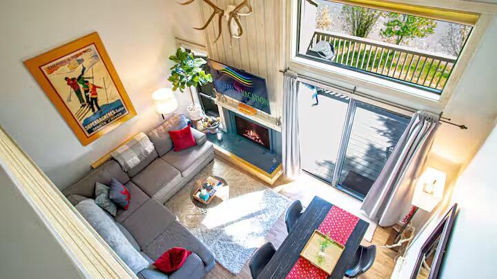 2233 Bonne Vie Condo Road, Unit 2233 Sun Valley, ID 83353 - Photo 2 of 35 Living from loft area