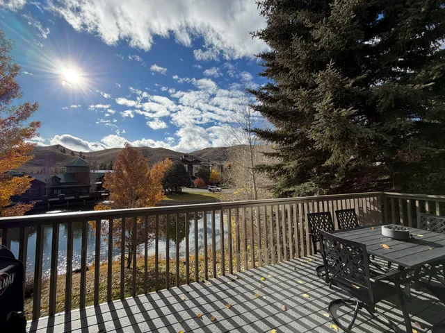 $895,000 | 2233 Bonne Vie Condo Road, Unit 2233, Sun Valley, ID 83353