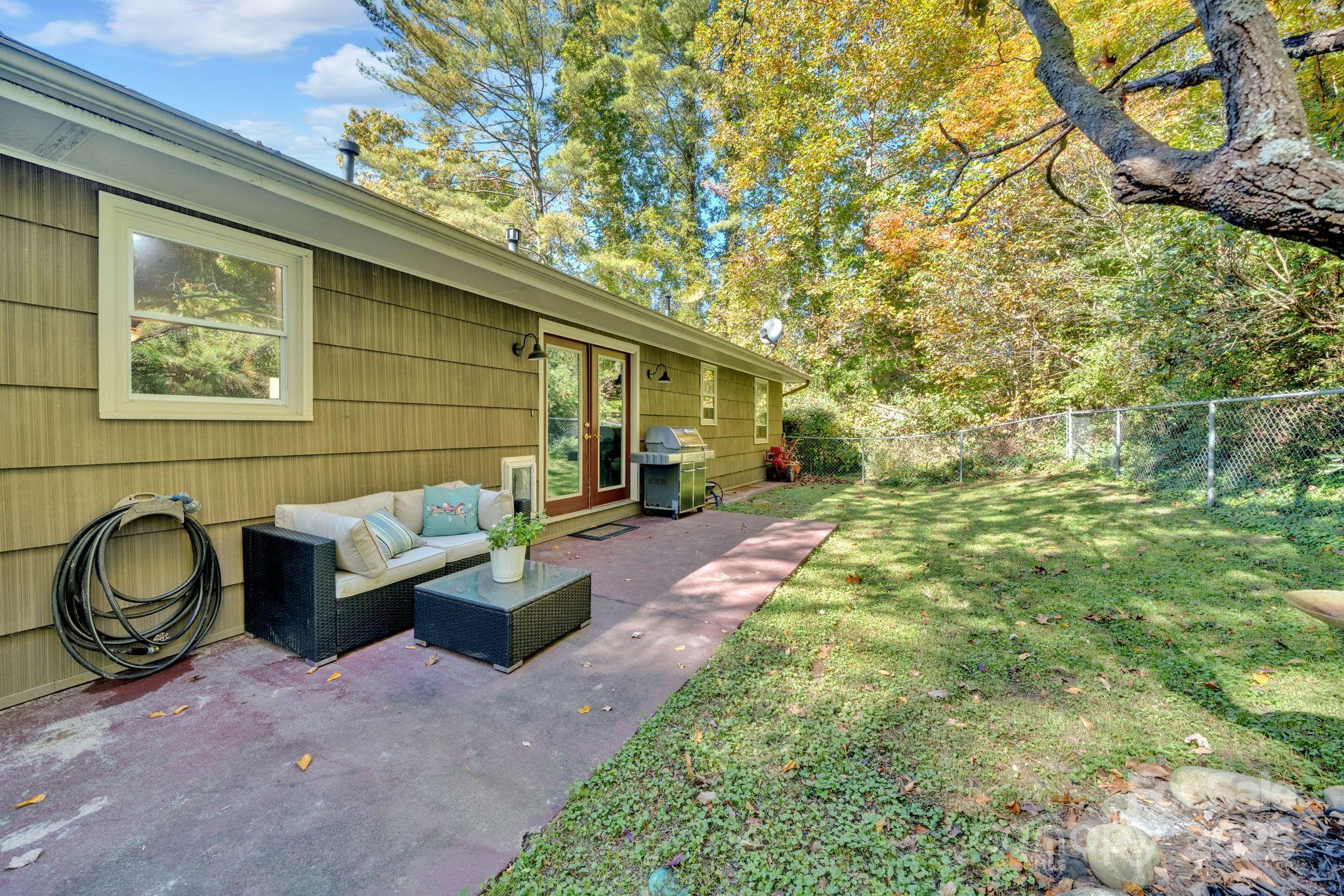 172 Timberlane Drive Etowah, NC 28729 - Photo 26 of 32