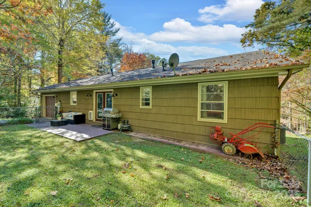 $359,000 | 172 Timberlane Drive, Etowah, NC 28729