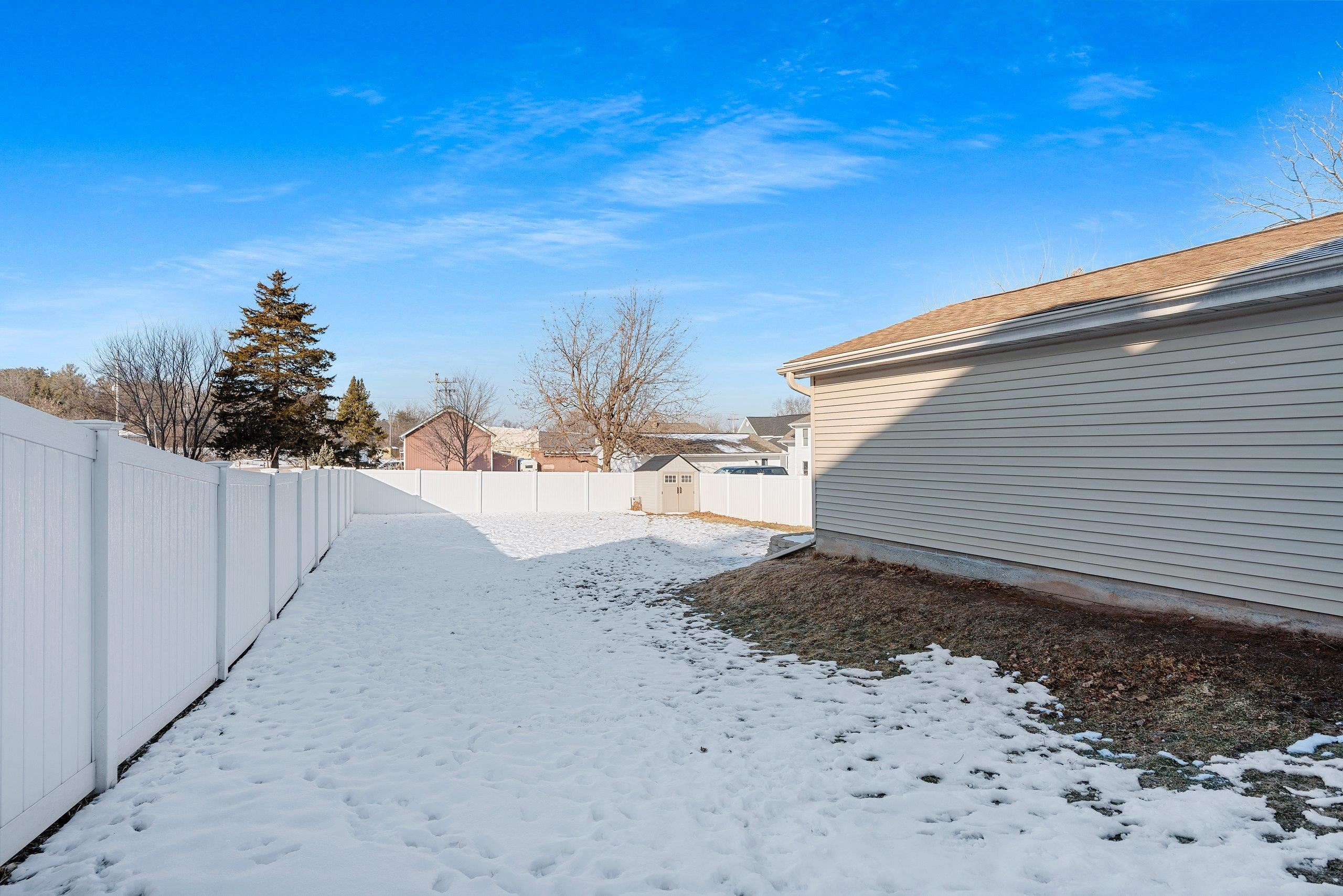 313 South Mill Street Hortonville, WI 54944 - Photo 34 of 39