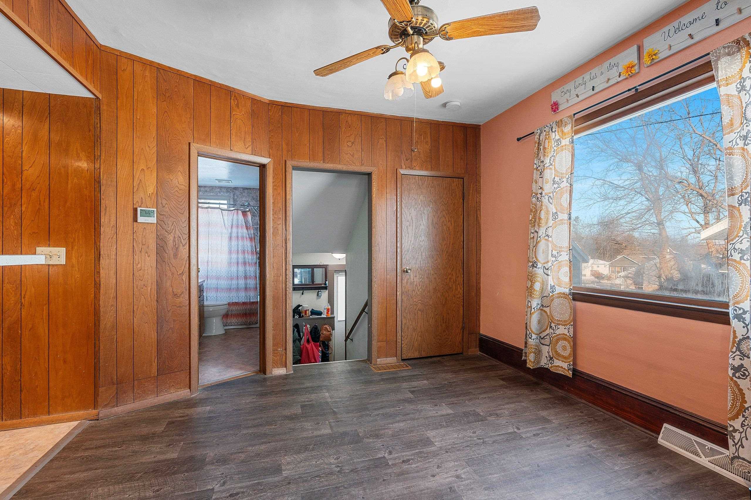 313 South Mill Street Hortonville, WI 54944 - Photo 7 of 39