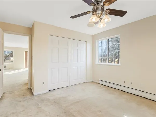 $77,500 | 706 Kiwanis Drive, Unit 4, Freeport, IL 61032