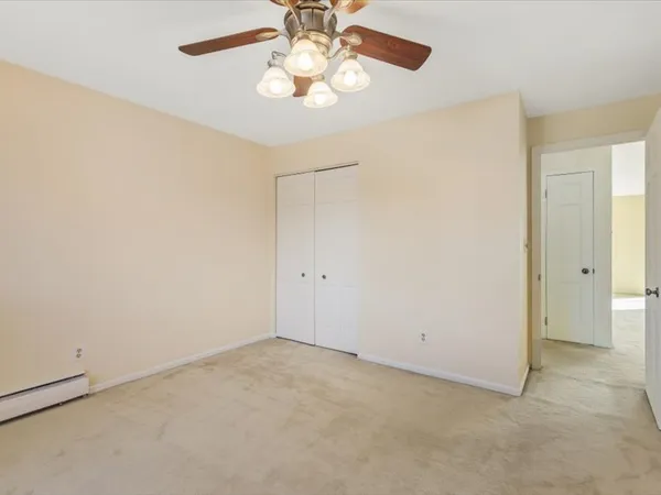 $77,500 | 706 Kiwanis Drive, Unit 4, Freeport, IL 61032