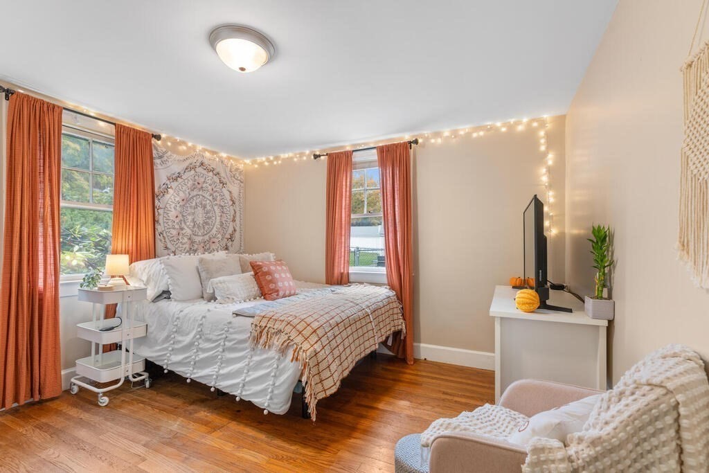 10 Maple Street Hudson, MA 01749 - Photo 21 of 33 Gallery Image 21