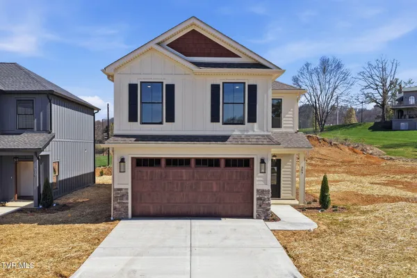 $499,000 | 304 Monroe Drive, Bristol, TN 37620