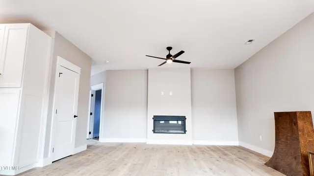 $499,000 | 304 Monroe Drive, Bristol, TN 37620