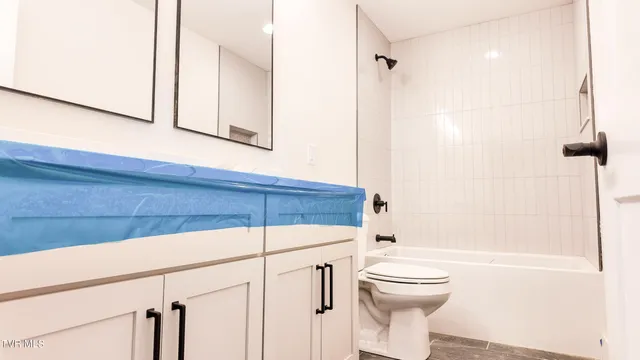 $499,000 | 304 Monroe Drive, Bristol, TN 37620