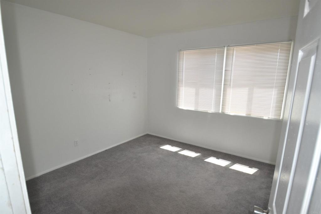 9380 Pike Road Santee, CA 92071 - Photo 11 of 13