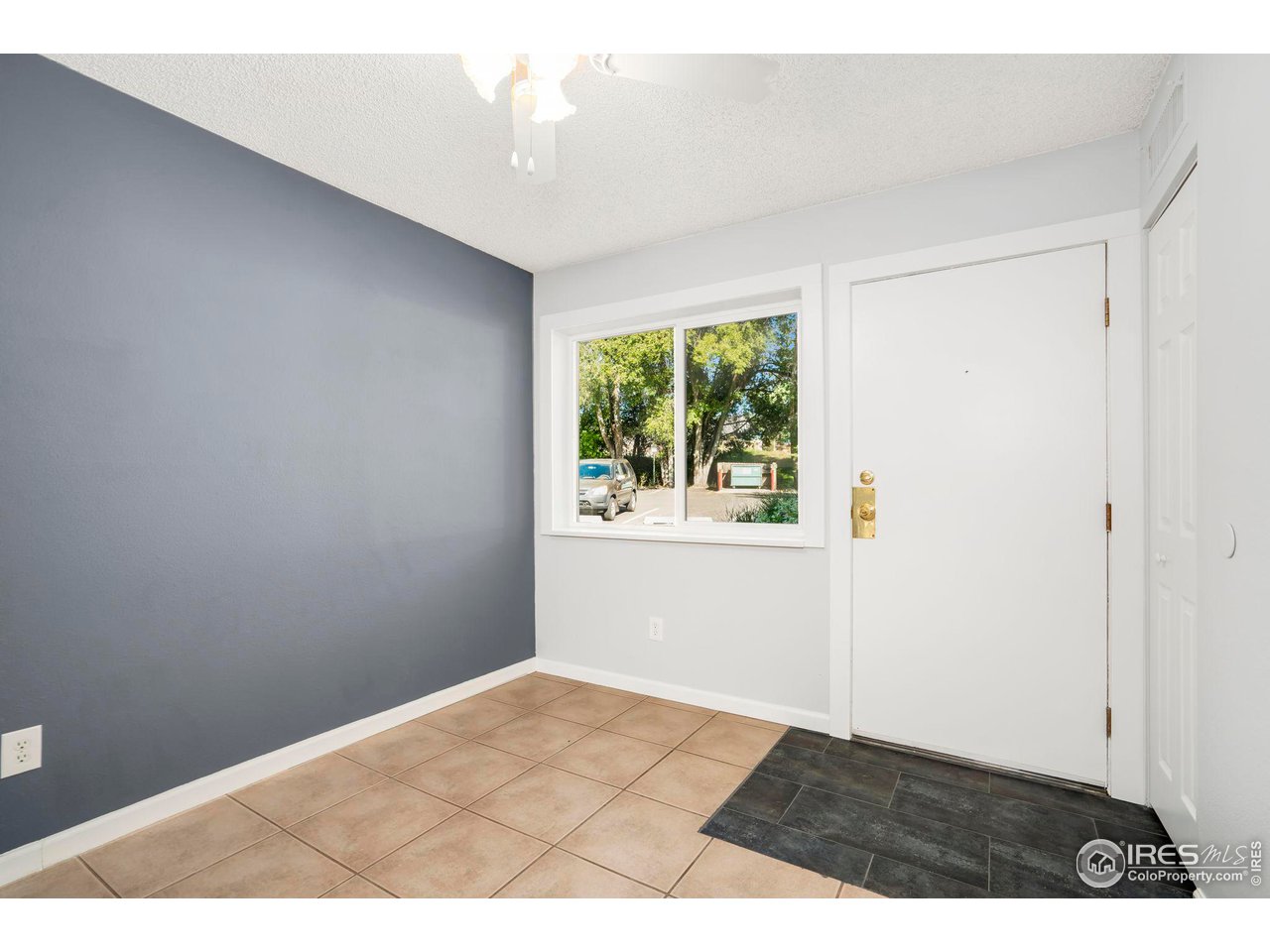 1705 Heatheridge Road, Unit J106 Fort Collins, CO 80526 - Photo 4 of 21