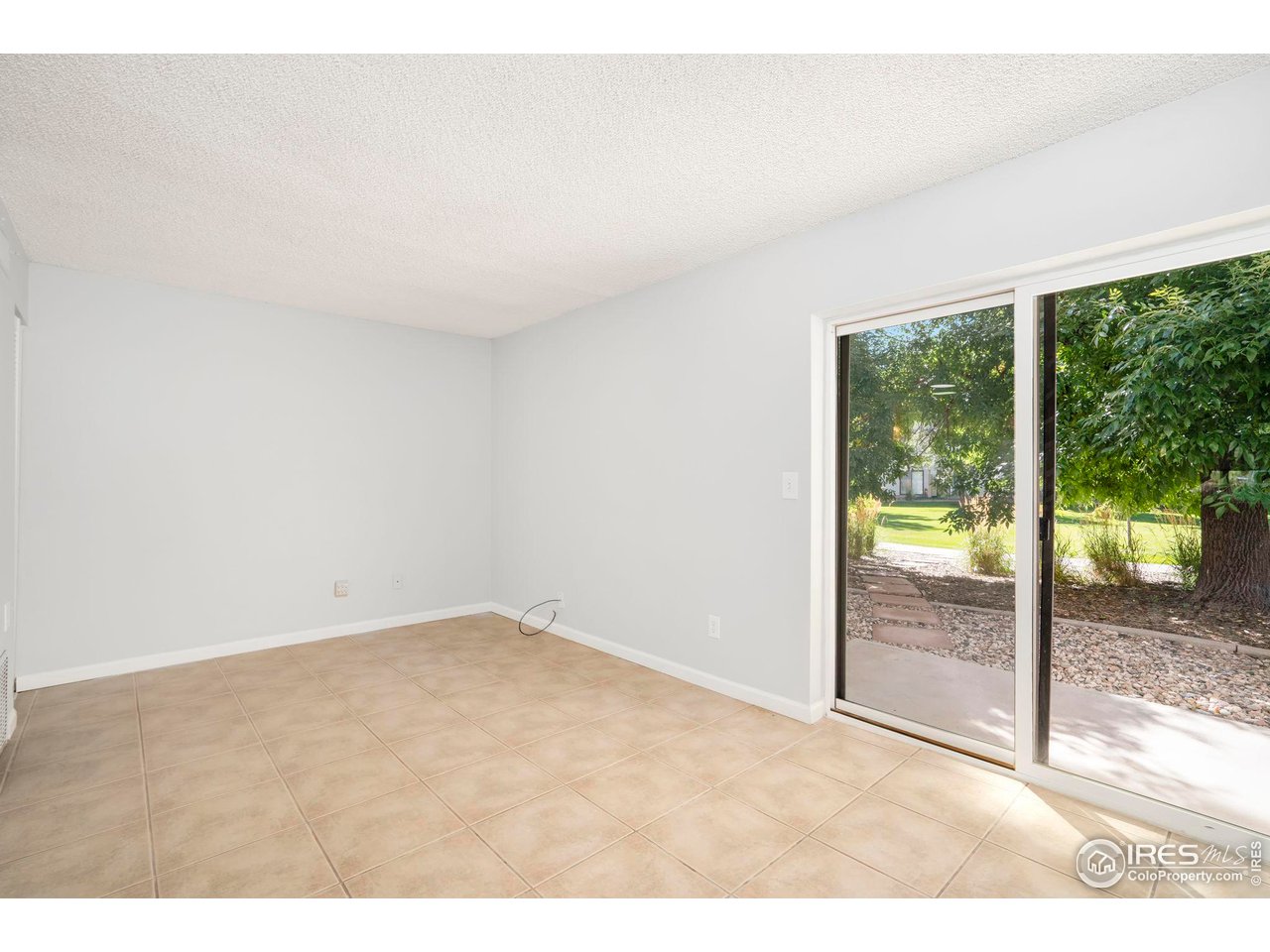 1705 Heatheridge Road, Unit J106 Fort Collins, CO 80526 - Photo 8 of 21