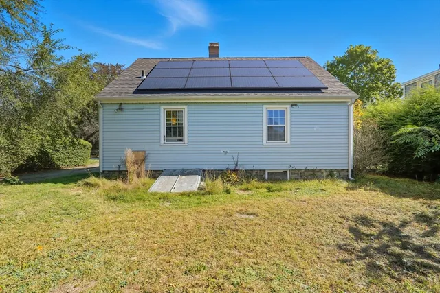 $355,000 | 314 Burncoat Street, Worcester, MA 01606