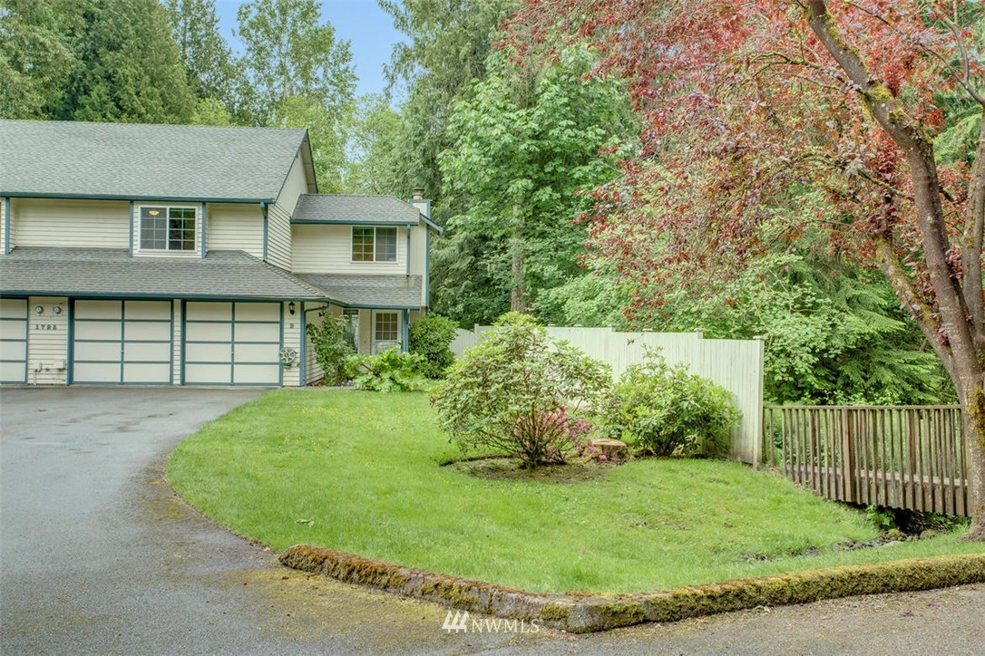 1725 170th Place Southeast, Unit B Bothell, WA 98012 - Photo 1 of 25 Gallery Image 1
