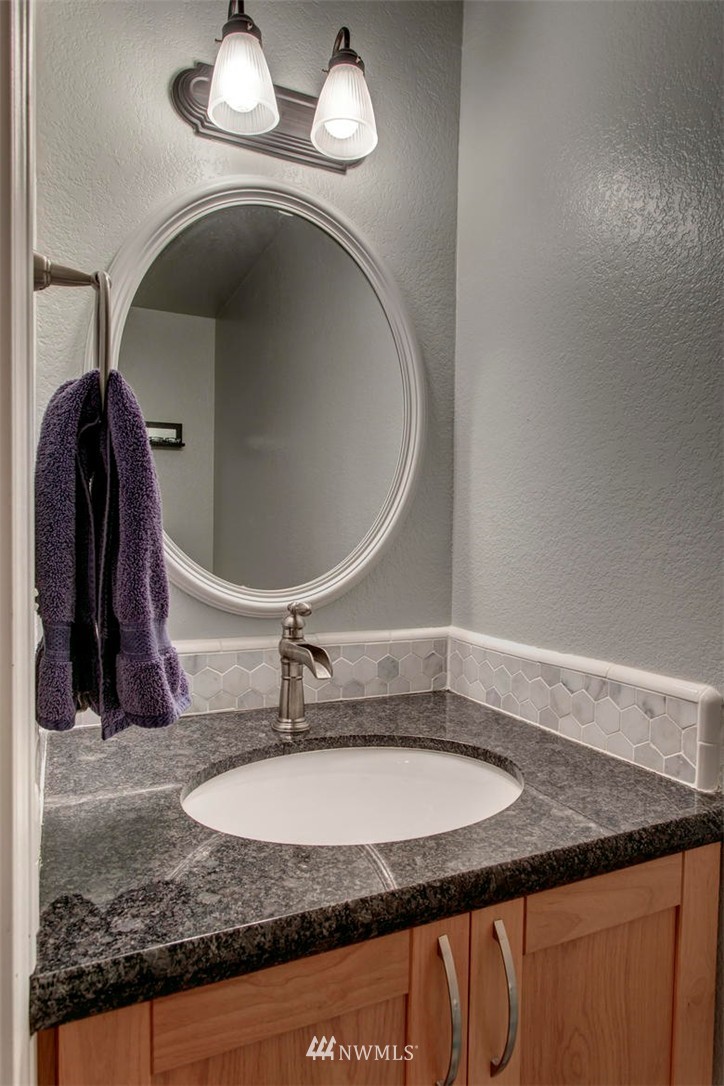 1725 170th Place Southeast, Unit B Bothell, WA 98012 - Photo 14 of 25 Gallery Image 14