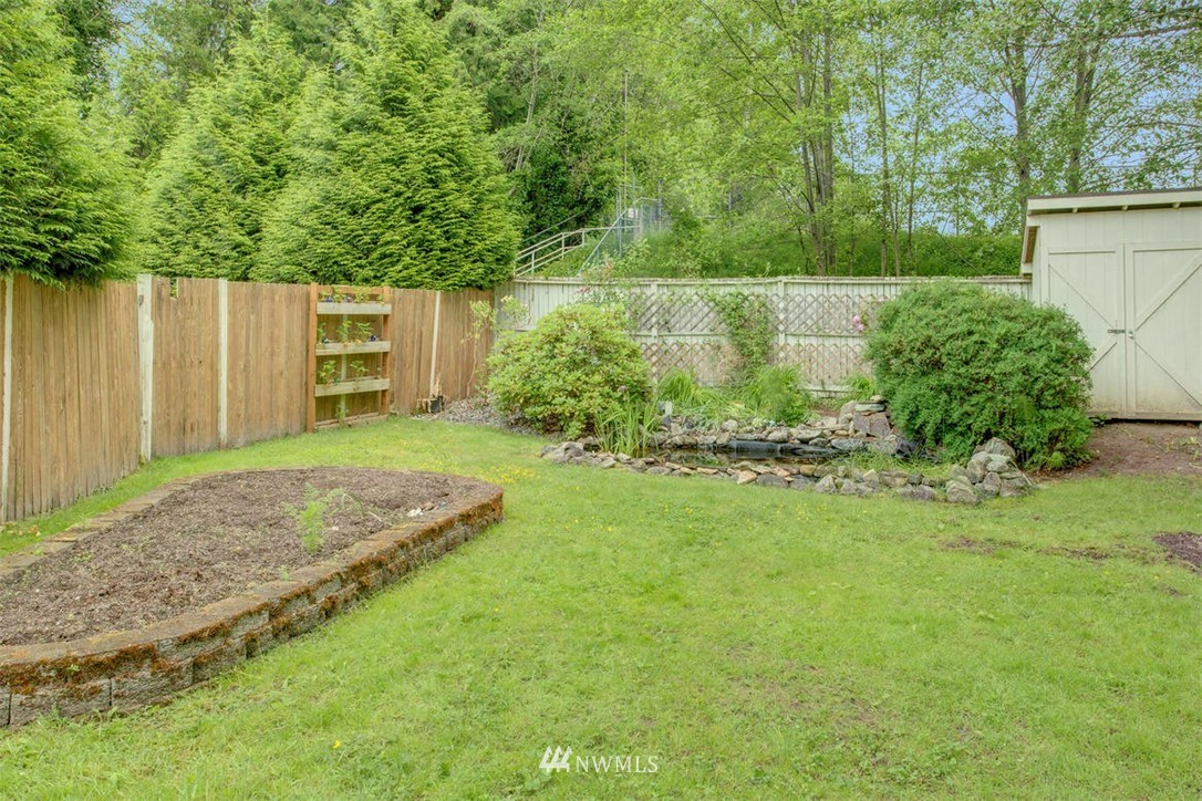 1725 170th Place Southeast, Unit B Bothell, WA 98012 - Photo 23 of 25 Gallery Image 23