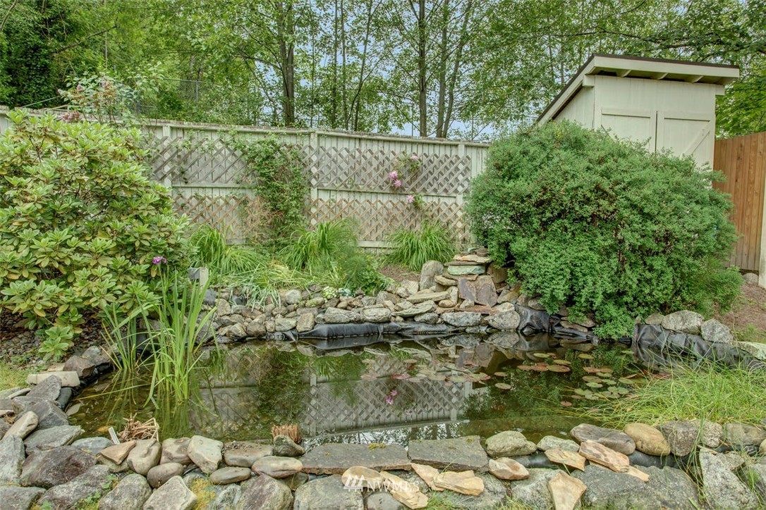 1725 170th Place Southeast, Unit B Bothell, WA 98012 - Photo 24 of 25 Gallery Image 24