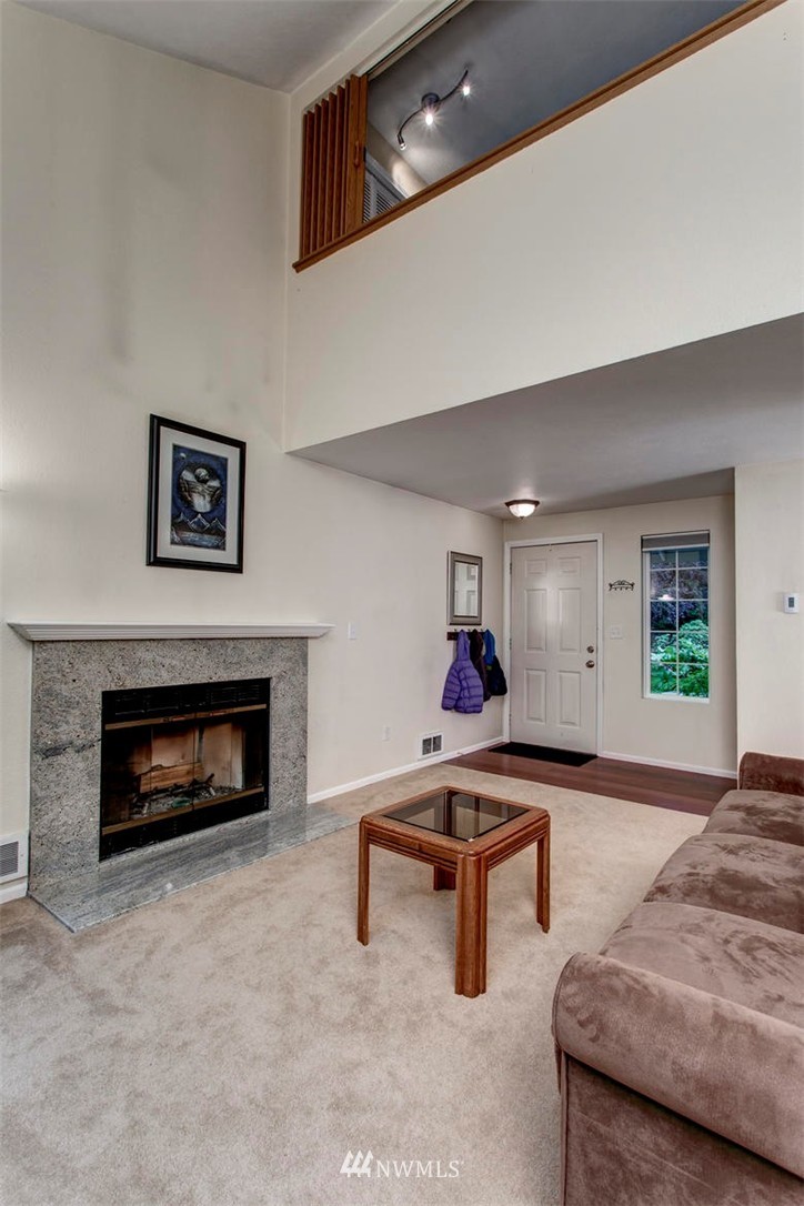 1725 170th Place Southeast, Unit B Bothell, WA 98012 - Photo 4 of 25 Gallery Image 4