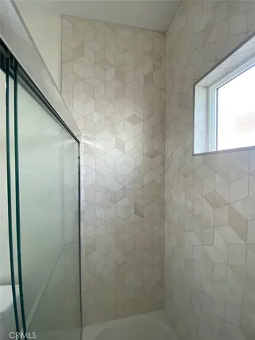 $3,795 | 23236-23236 Vanowen Street, West Hills, CA 91307