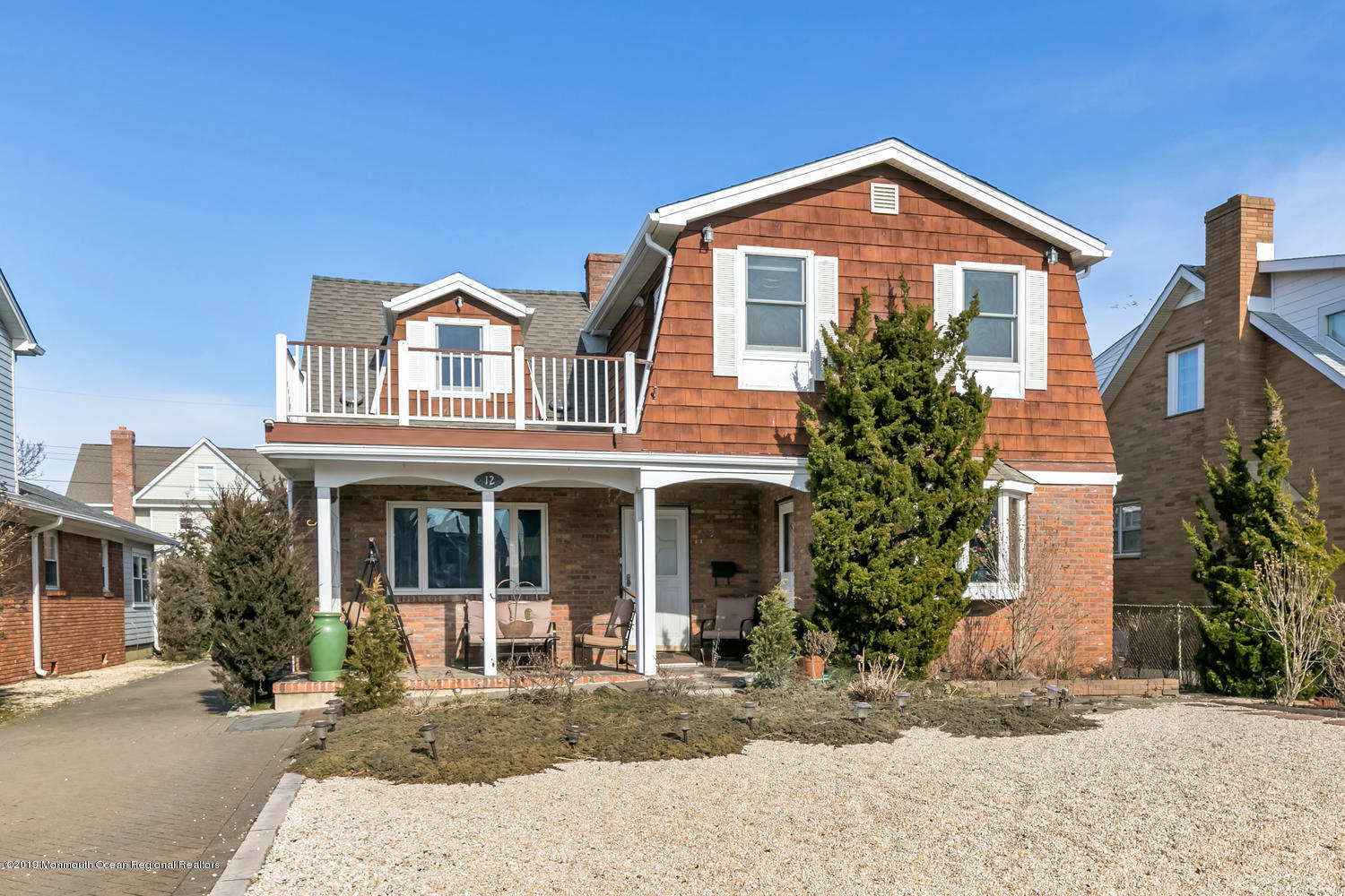 12 York Ave Spring Lake NJ-front straigh