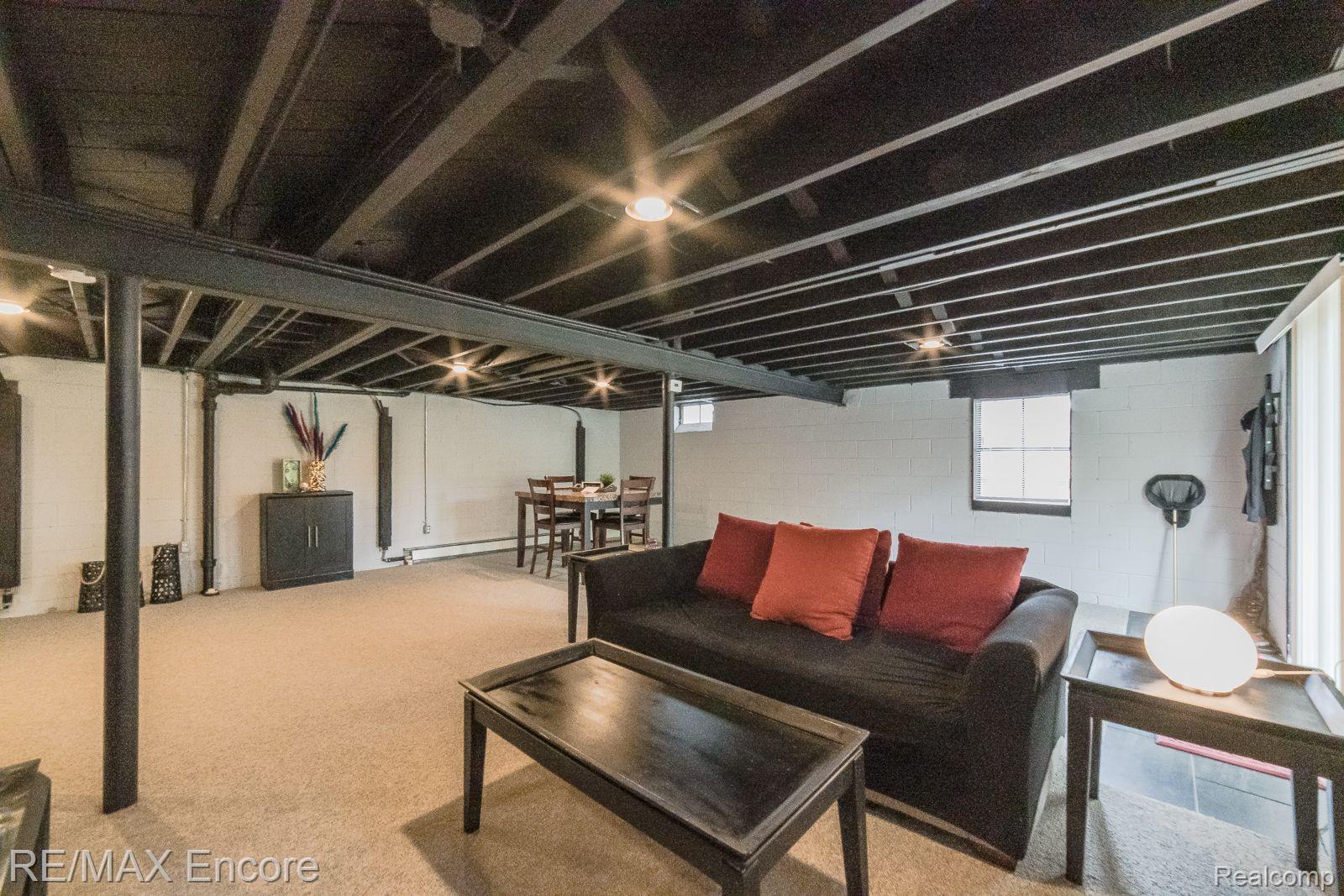 1002 Mahaffy Avenue Rochester, MI 48307 - Photo 25 of 41 Gallery Image 25