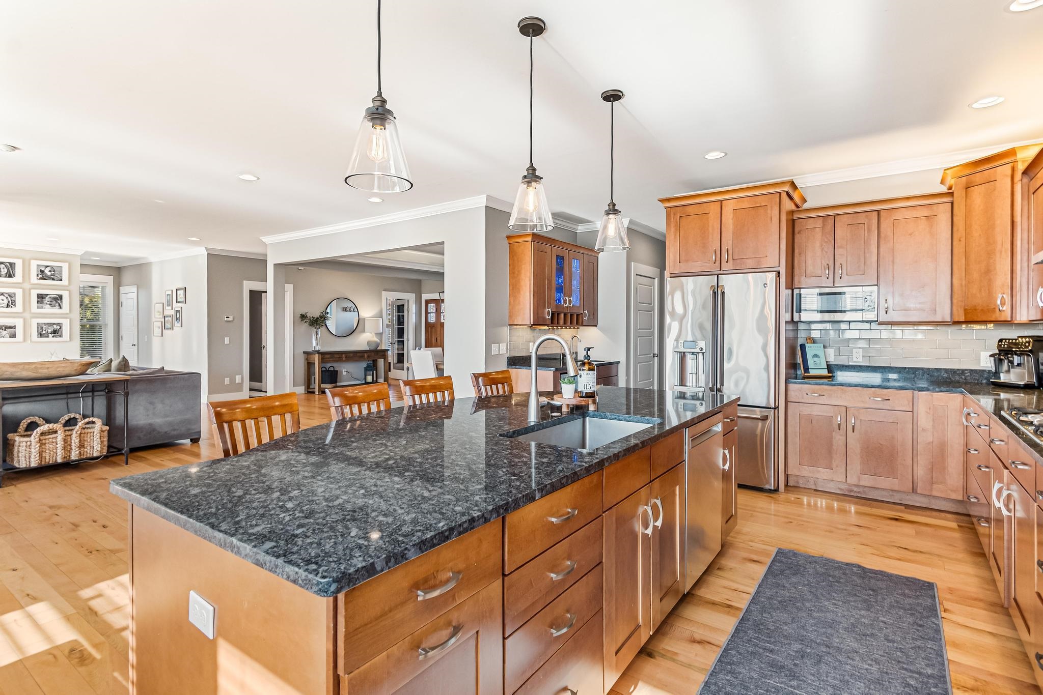 451 Golf Course Road South Burlington, VT 05403 - Photo 12 of 60 Gallery Image 12