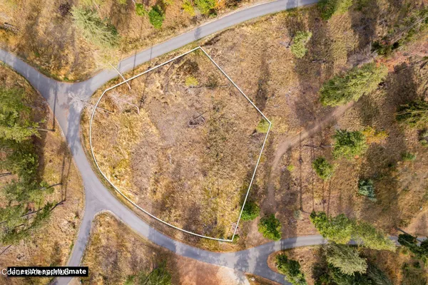 $399,000 | Nka Deer Haven Drive, Hope, ID 83836