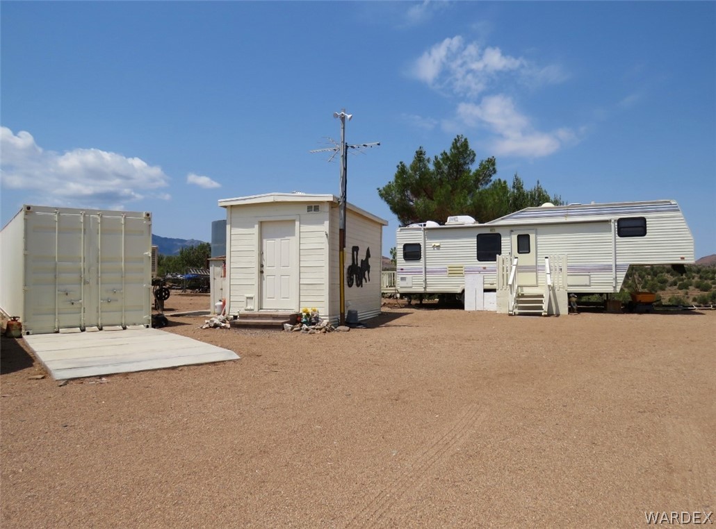 10315 East Blake Ranch Road Kingman, AZ 86401 - Photo 29 of 50