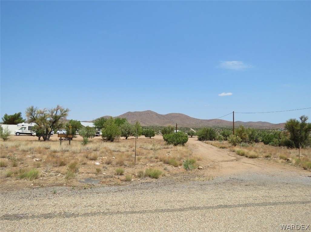10315 East Blake Ranch Road Kingman, AZ 86401 - Photo 4 of 50