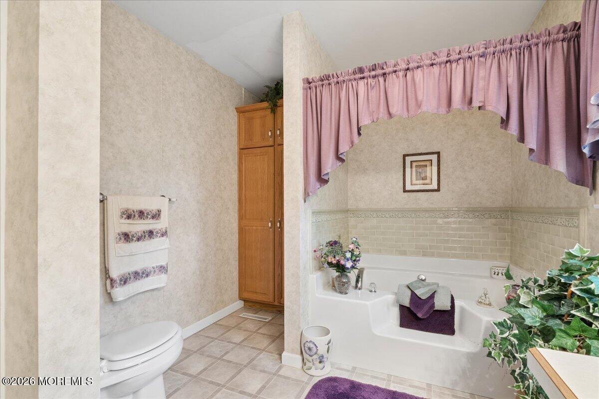 130 Village Road, Unit 130 Morganville, NJ 07751 - Photo 20 of 24 20-Image-20