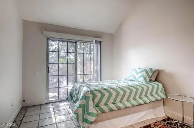 $1,795 | 3989 Weybridge Drive, Las Vegas, NV 89121