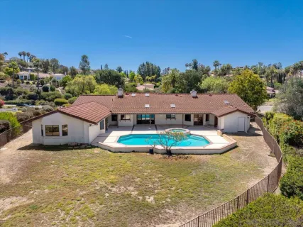 $1,999,000 | 17648 Valle Verde Road, Poway, CA 92064