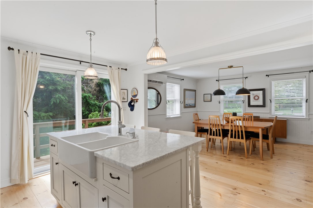 60 Westwind Road South Kingstown, RI 02879 - Photo 5 of 36