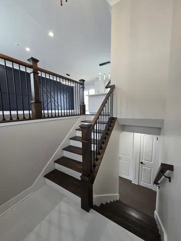 $599,900 | 1570 Jefferson Road, Hoffman Estates, IL 60169