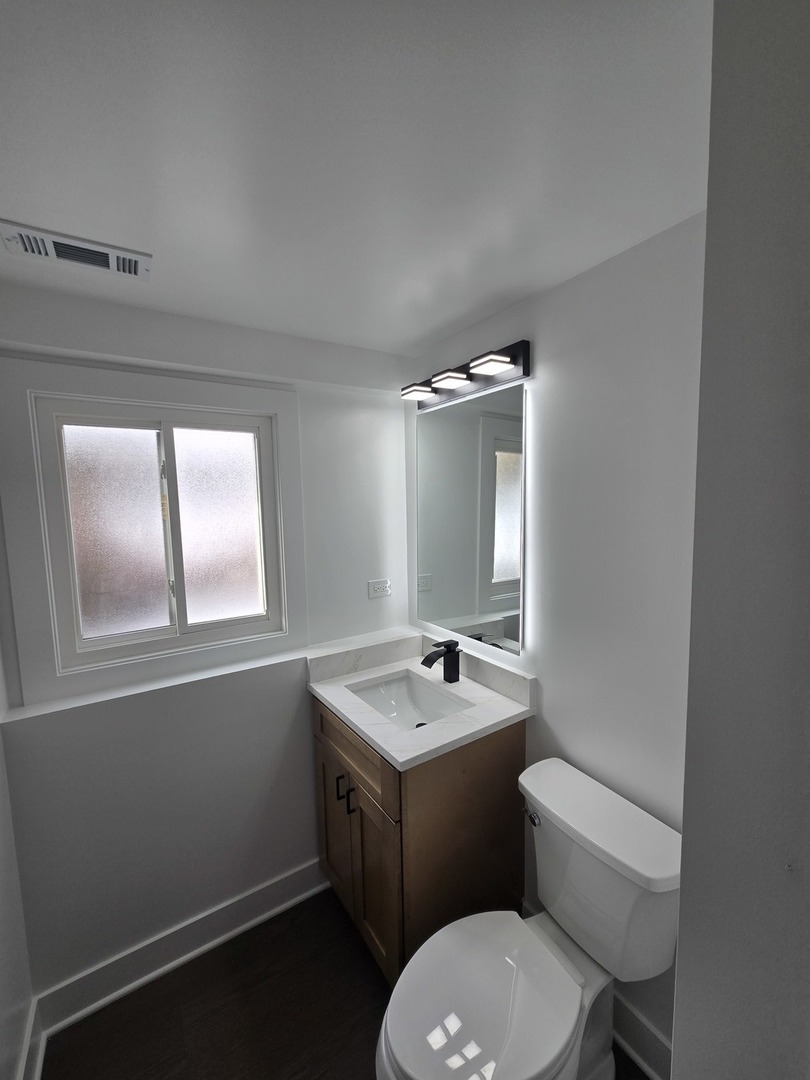 1570 Jefferson Road Hoffman Estates, IL 60169 - Photo 26 of 35