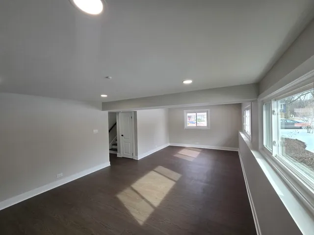 $599,900 | 1570 Jefferson Road, Hoffman Estates, IL 60169