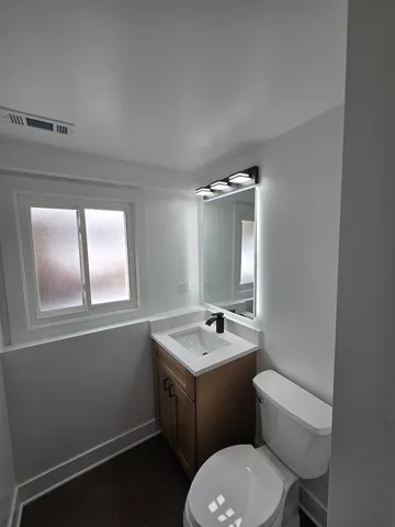 $599,900 | 1570 Jefferson Road, Hoffman Estates, IL 60169