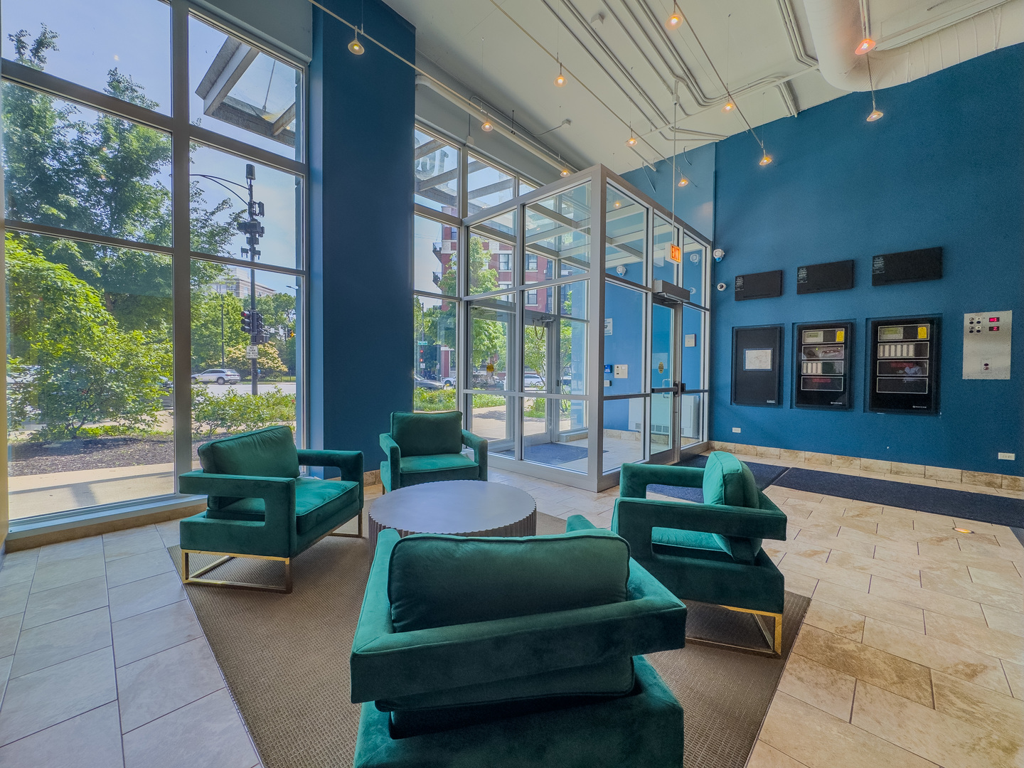 1600 South Indiana Avenue, Unit 1401 Chicago, IL 60616 - Photo 12 of 13