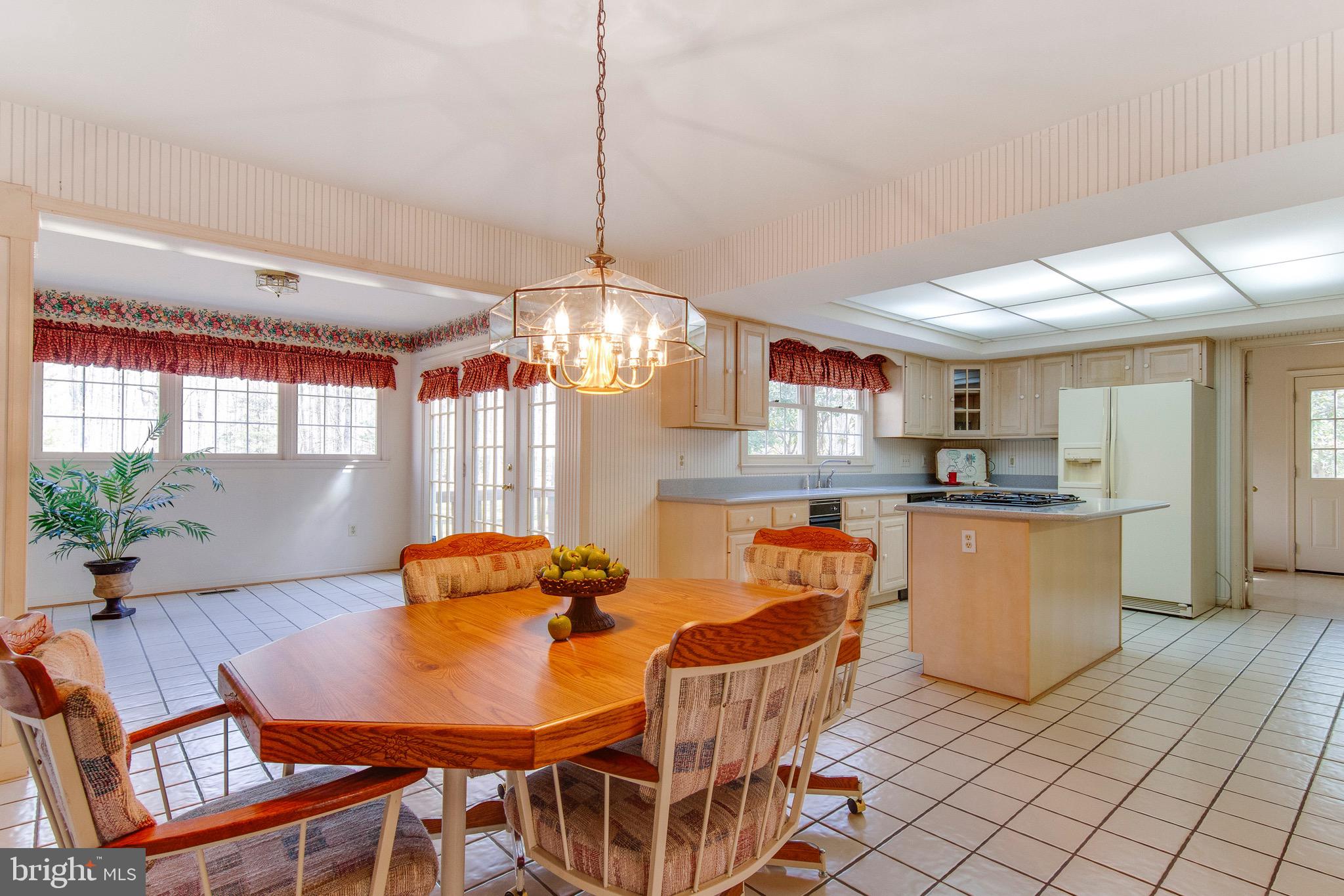 1 Winning Colors Road Stafford, VA 22556 - Photo 10 of 36 Spacious Eat-in kitchen