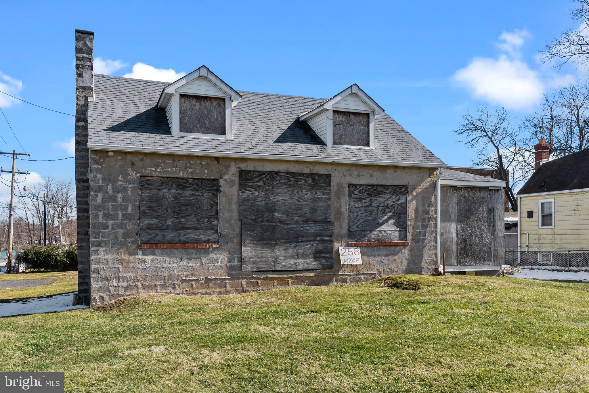 258 Easton Road Horsham, PA 19044 - Photo 1 of 5 Gallery Image 1